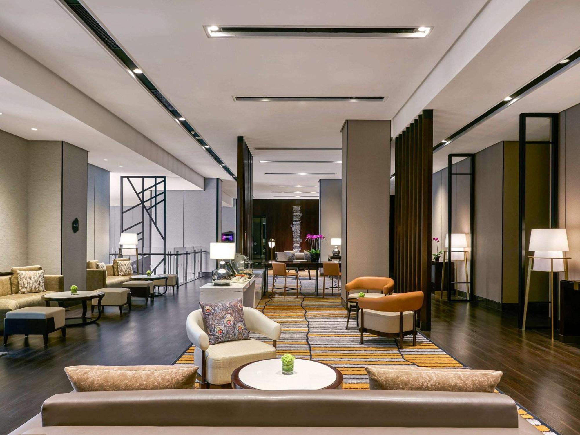 Pullman Bandung Grand Central Esterno foto