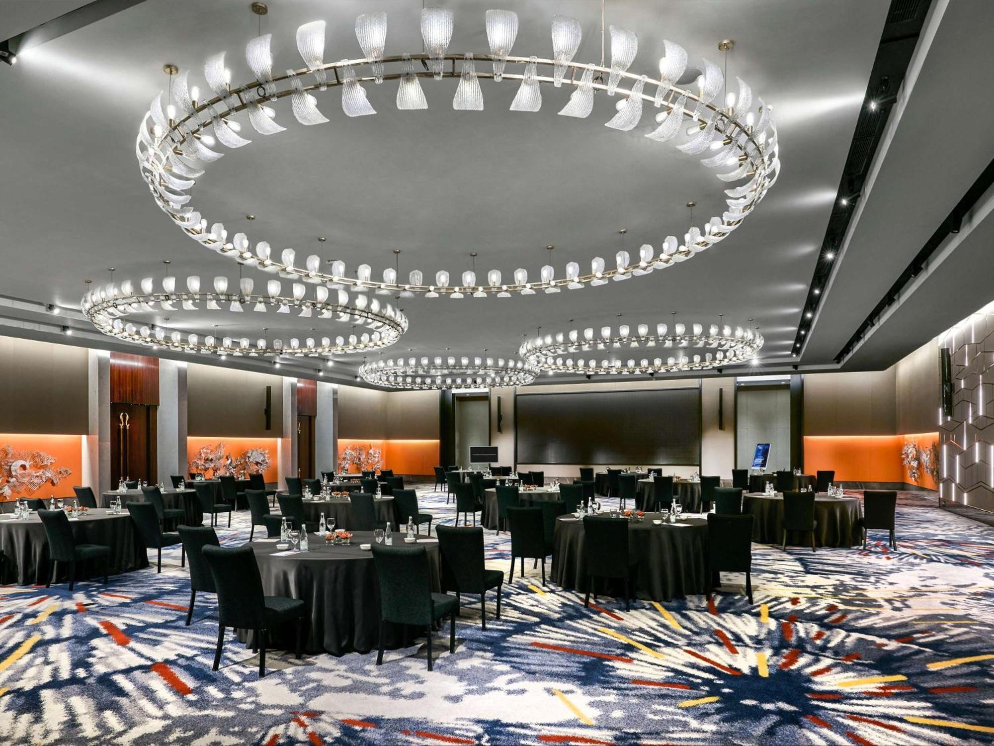 Pullman Bandung Grand Central Esterno foto